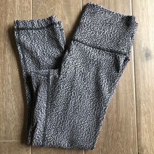 Lululemon Wunder Under Crop 6